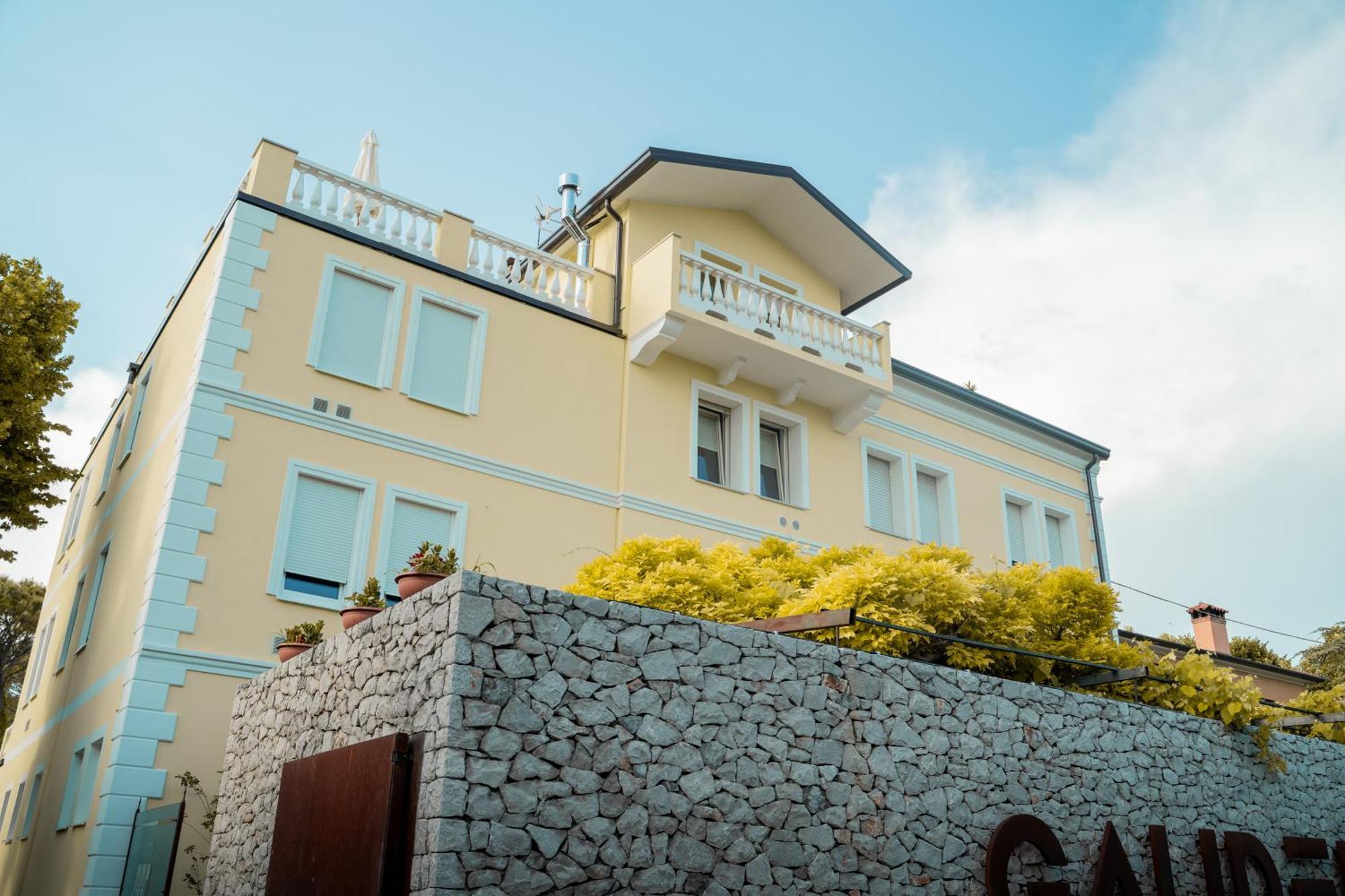 Locanda Gaudemus Boutique Hotel (Adults Only) Систияна Екстериор снимка